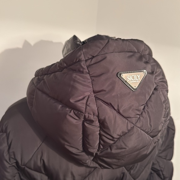 Sicily Clothing Canadian Designer Puffer Jacket - Picture 7 of 9